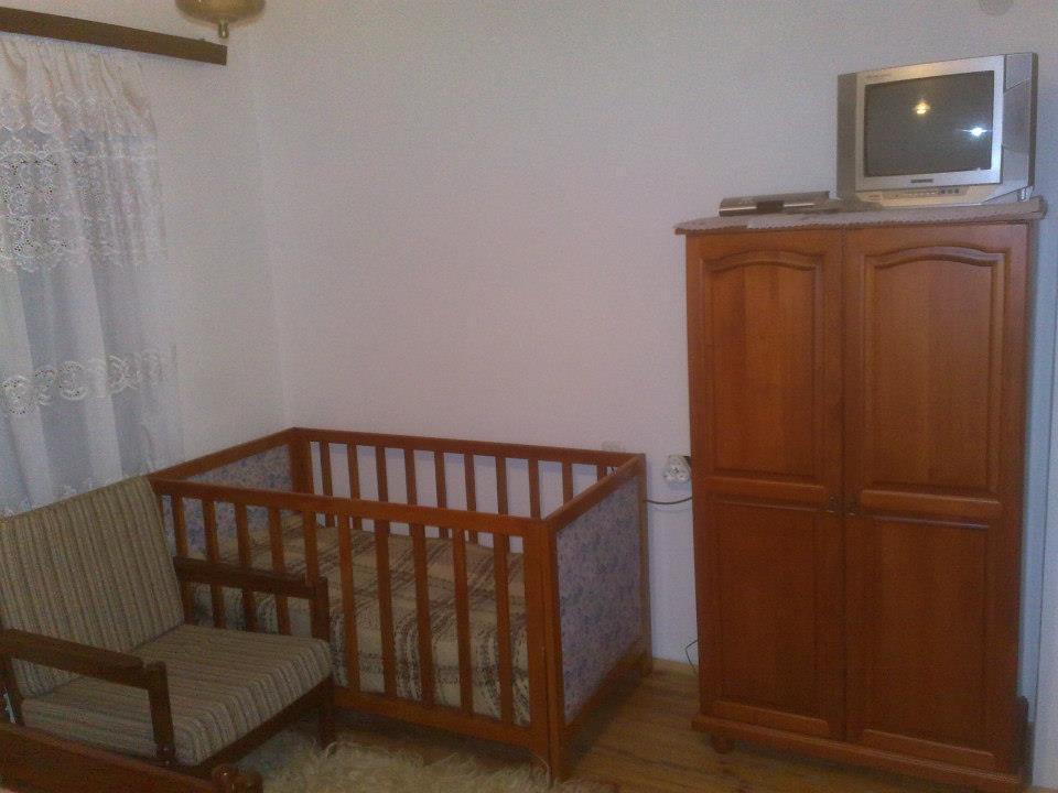 Staroto Shkolo House - Rooms For Guests Subotkovtsi Phòng bức ảnh